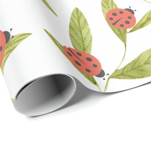 Kleine Liebe Bug Ladybug Leaf Wrapping Paper Geschenkpapier (Rolleneckpunkt)