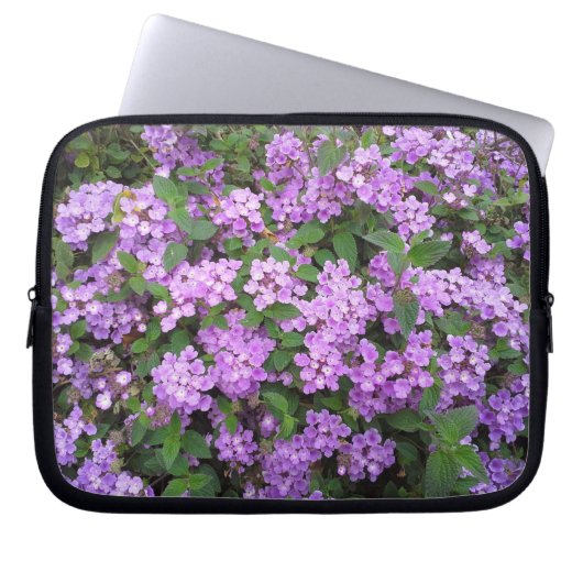 Kleine lila Blumen Laptopschutzhülle (Vorderseite)