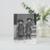 Kleine Mädchen mit Teddy Bears, 1921 Postkarte (Stehend Vorderseite)