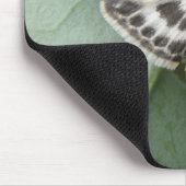 Kleine Magpie Moth Mousepad (Ecke)