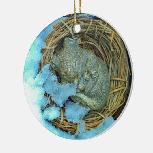 Kleine Maus im Schnee Keramik Ornament (Links)