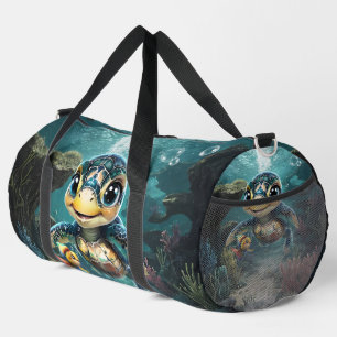 Kleine Meeresschildkröte, die mit ihrer Freundin e Duffle Bag