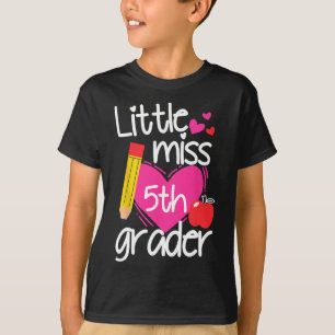 Kleine Miss 5. Klasse Erster Tag Hallo Fünfte Klas T-Shirt