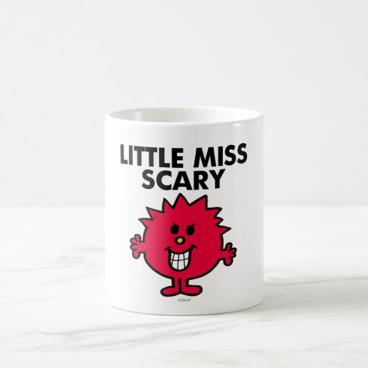 Kleine Miss Beängstigend | Schwarze Schrift Kaffeetasse (Mittel)