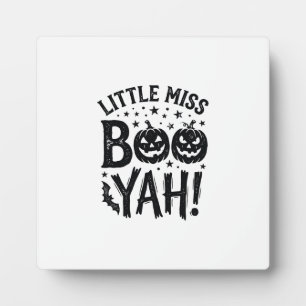 Kleine Miss Boo Yah Vintage Halloween-Shirt-Design Fotoplatte