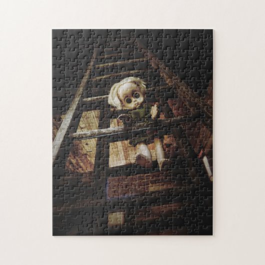 Kleine Miss Creepy Doll Puzzle (Vertikal)
