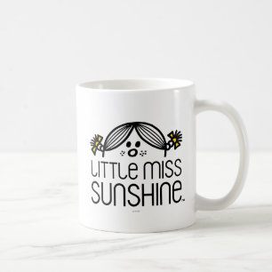 Kleine Miss Sunshine pinkelt vor Namen Kaffeetasse
