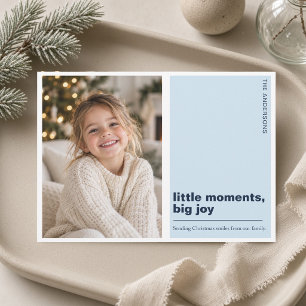Kleine Momente, große Freude Blaue Weihnachtsfotok Feiertagskarte