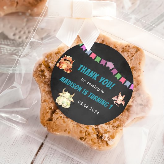 Kleine Monster-Geburtstagsparty Runder Aufkleber