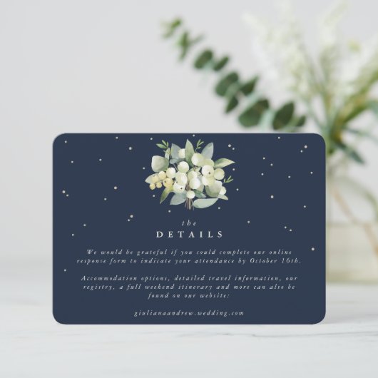 Kleine Navy Snowberry+Eukalyptus Hochzeitdetails Begleitkarte (Stehend Vorderseite)