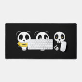 Kleine Pandas im Dunkeln Schreibtischunterlage (Tastatur & Maus)
