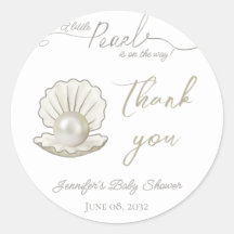 Kleine Perle unter der Perlkerndusche