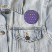 Kleine Polka Herzen auf Ultra Violet Lila Button (Beispiel)