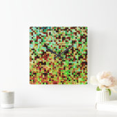 Kleine Quadrate oder Kacheln, grün und braun, unsc Quadratische Wanduhr (Zuhause)