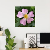kleine rosa Blume Poster (Heimbüro)