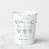 Kleine Snowflake Boys Winter Baby Dusche Pappbecher (Rückseite)