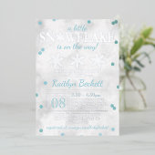 Kleine Snowflake Boys Winter Baby Dusche Real Folieneinladung (Stehend vorne)