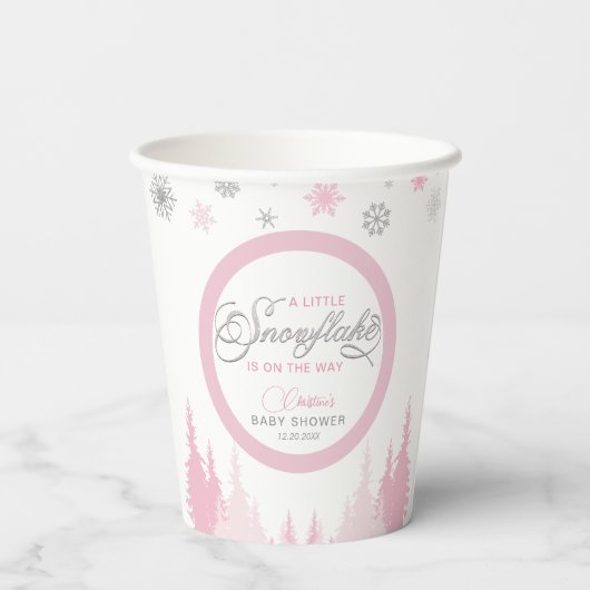 Kleine Snowflake Winter Baby Dusche Pappbecher (Rückseite)