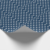 Kleine Sterne über Navy Blue Geschenkpapier (Ecke)