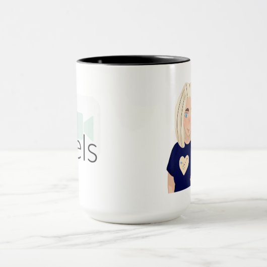 Kleine Travels Logo-Tasse mit Channel Hosts Tasse (Zentrum)
