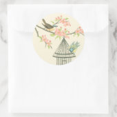 Kleine Vögel, die auf einem Zweig und auf einem Vo Runder Aufkleber (Tasche)