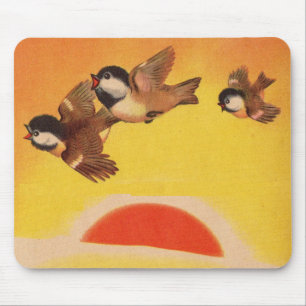Kleine Vögel, die den Morgen begrüßen Mousepad