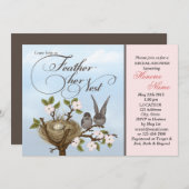 Kleine Vogel-Feder ihre Nest-Duschen-Einladung Einladung (Vorne/Hinten)