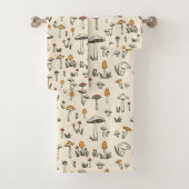 Kleine Wald-Pilze auf beigem Hintergrund Badhandtuch Set (Insitu)