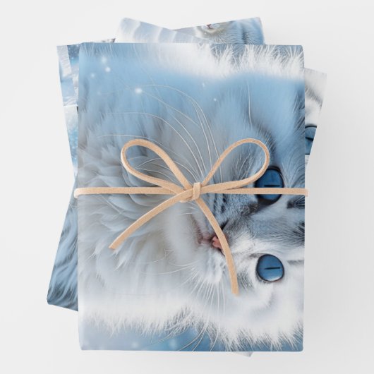 Kleine weiße Kätzchen in Schnee Weihnachten Geschenkpapier Set (Beispiel)