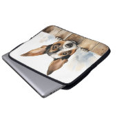 KLEINE WEISSE UND TAN PUPPING HUNDE ÜBER ZENTRUM LAPTOPSCHUTZHÜLLE (Vorne Knopf)