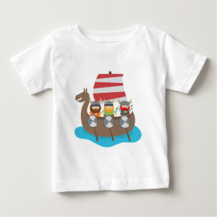 Kleine Wikinger im Schiff Baby T-shirt