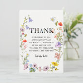 Kleine Wildblume 1. Mädchen Geburtstag Dankeschön Einladung (Stehend Vorderseite)