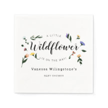 Kleine Wildblume auf der Blumendusche