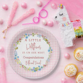 Kleine Wildblume ist auf dem Weg zur Babydusche Pappteller (Party)