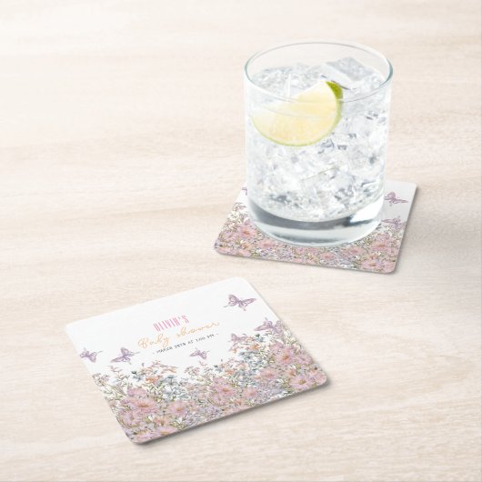 Kleine Wildblume ist in Blütendusche #2 Rechteckiger Pappuntersetzer (Vor Ort)