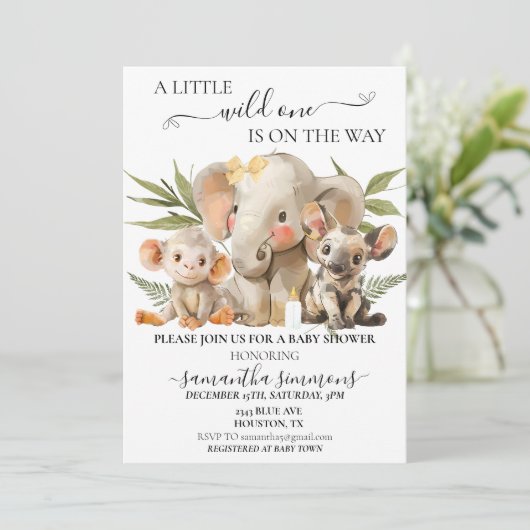 Kleine wilde Tiere auf dem Weg zum Jungle Safari Einladung (Stehend Vorderseite)