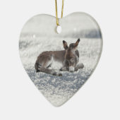 Kleiner Baby-Donkey im Schnee Keramik Ornament (Links)