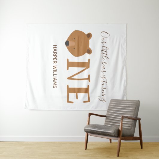 Kleiner Bär, der ein Süße Tier zum ersten Geburtst Wandteppich (Beispiel (Horizontal))