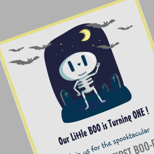 Kleiner Boo Skelett Süß Halloween 1. Geburtstag Einladung