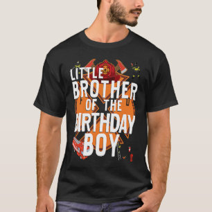 Kleiner Bruder des Geburtstags Jungen Fireman Matc T-Shirt