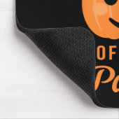 Kleiner Bruder des Patchkürbiskatzens Halloween Mousepad (Ecke)