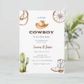 Kleiner Cowboy Moderne Babydusche Einladung (Stehend Vorderseite)