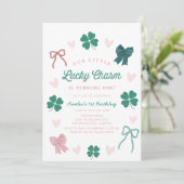 Kleiner Glücksbringer-Bogen Shamrock Mädchen 1. Ge Einladung (Stehend Vorderseite)