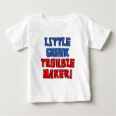 Kleiner griechischer Trouble Maker Baby T-shirt (Vorderseite)
