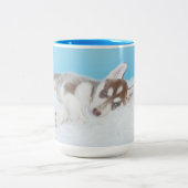 Kleiner Husky-Welpe auf einer Blankette Zweifarbige Tasse (Mittel)