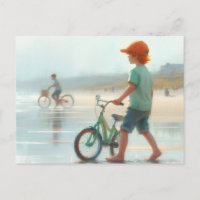 Kleiner Junge und sein Fahrrad am Strand
