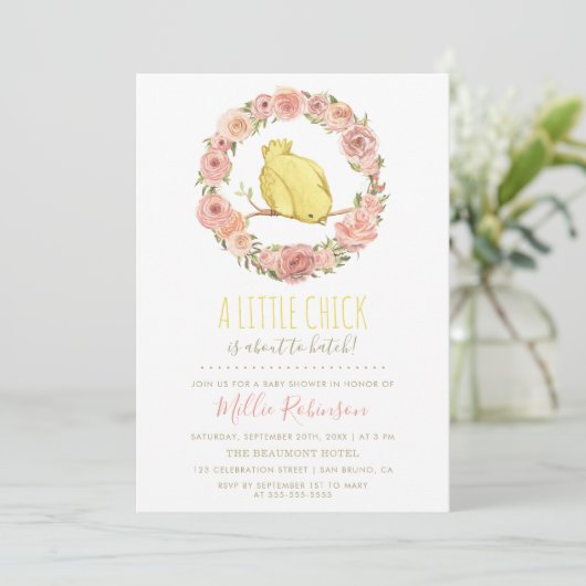 Kleiner Kick ist dabei, eine Blumenspülung zu beko Einladung (Stehend Vorderseite)