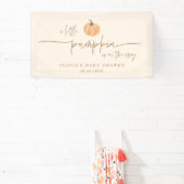 Kleiner Kürbis auf dem Herbst-Babyduschbanner Banner (InSitu)