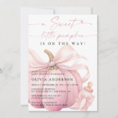 Kleiner Kürbis auf die Pink Bow Baby Dusche Einladung (Vorderseite)