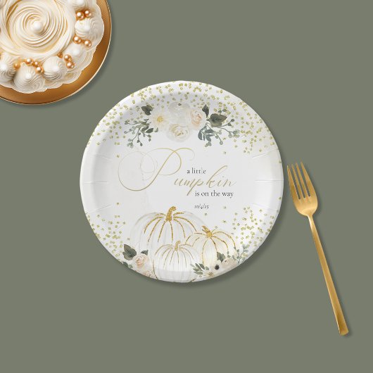 Kleiner Kürbis ist auf dem Weg Papierplatte Pappteller